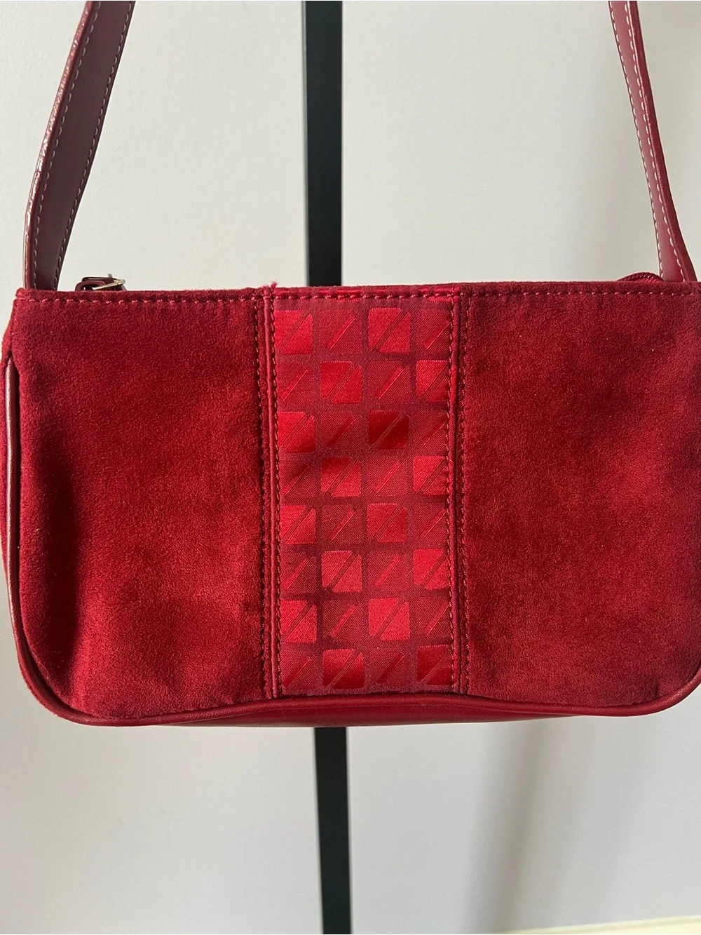 Nine & Company Red Suede Shoulder Bag - Picture 3 of 9